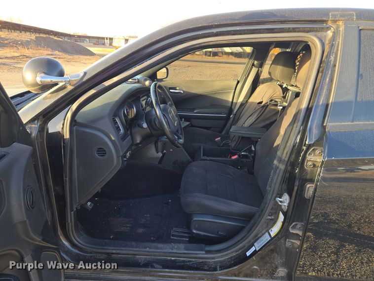 image for item ET1081 2017 Dodge Charger Police 