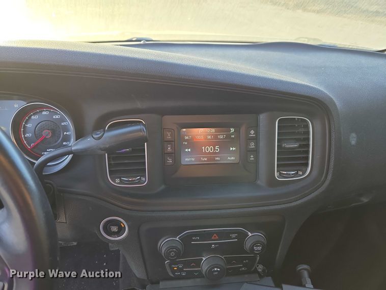 image for item ET1081 2017 Dodge Charger Police 