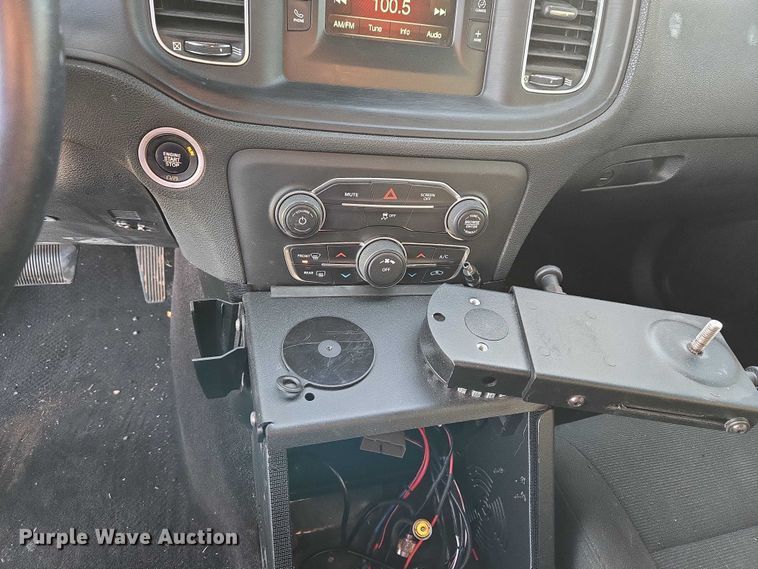 image for item ET1081 2017 Dodge Charger Police 