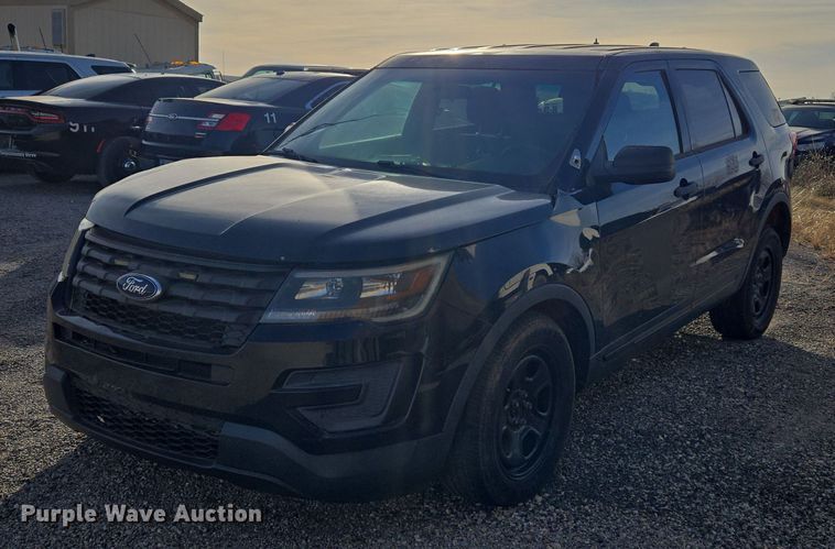 image for item ET1086 2017 Ford Explorer Police Interceptor SUV