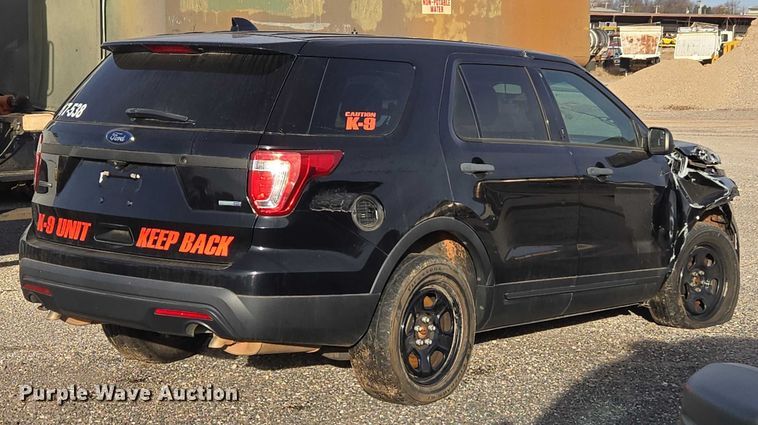 image for item ET1086 2017 Ford Explorer Police Interceptor SUV