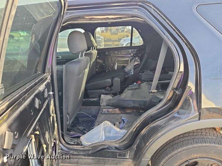 image for item ET1086 2017 Ford Explorer Police Interceptor SUV
