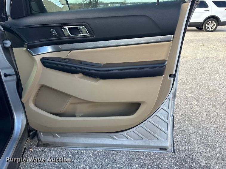 image for item ET1089 2016 Ford Explorer SUV