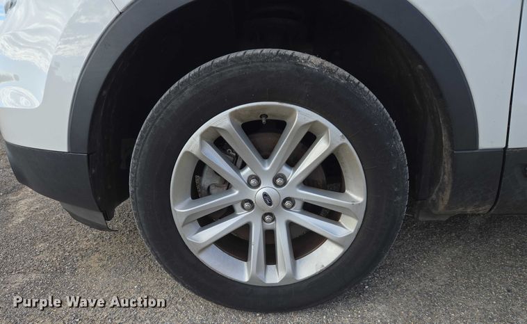 image for item ET1090 2015 Ford Explorer SUV