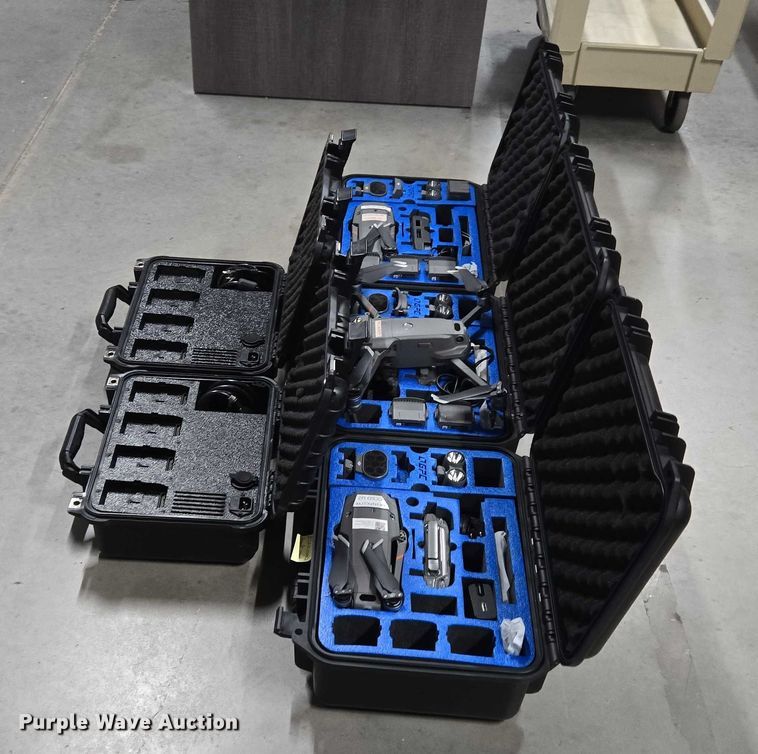 image for item ET1092 (3) DJI Magic 2 Universal Edition drones