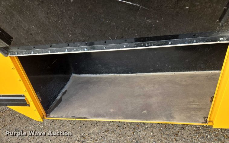 image for item ET1098 2015 Blue Bird Bb Conventional school bus