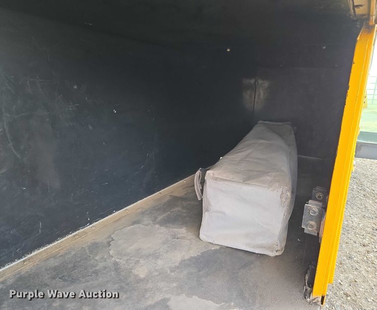 image for item ET1098 2015 Blue Bird Bb Conventional school bus