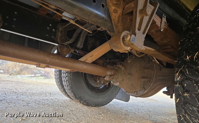 image for item ET1098 2015 Blue Bird Bb Conventional school bus