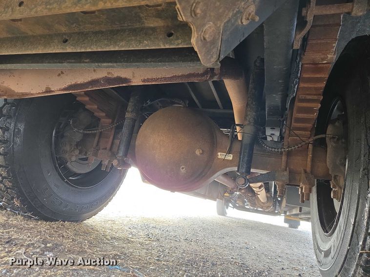 image for item ET1098 2015 Blue Bird Bb Conventional school bus