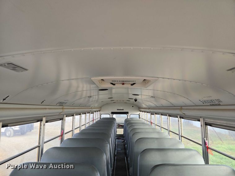 image for item ET1098 2015 Blue Bird Bb Conventional school bus