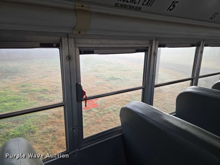 image for item ET1098 2015 Blue Bird Bb Conventional school bus