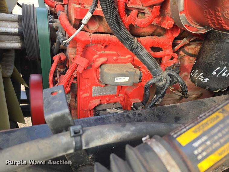 image for item ET1098 2015 Blue Bird Bb Conventional school bus