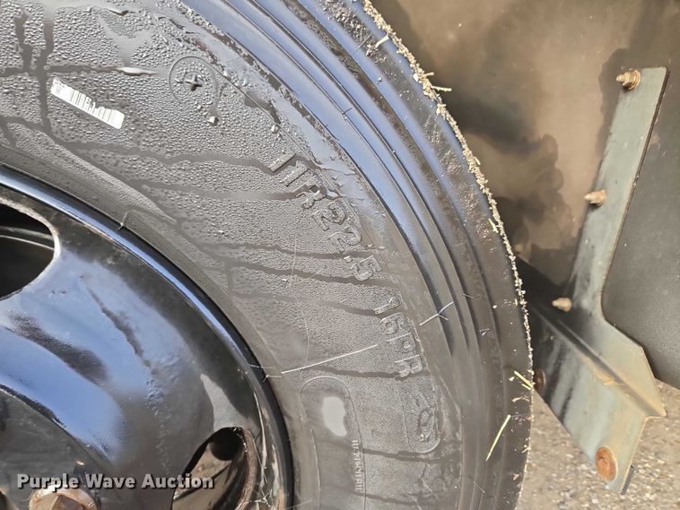 image for item ET1098 2015 Blue Bird Bb Conventional school bus