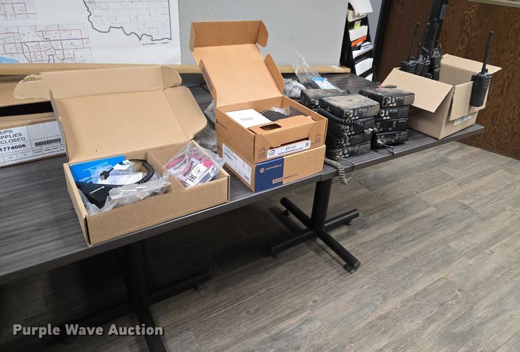 image for item ET1121 Approximately 22 Motorola two-way radios