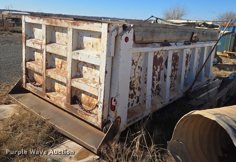 image for item ET1135 McClain Galion 502F dump bed