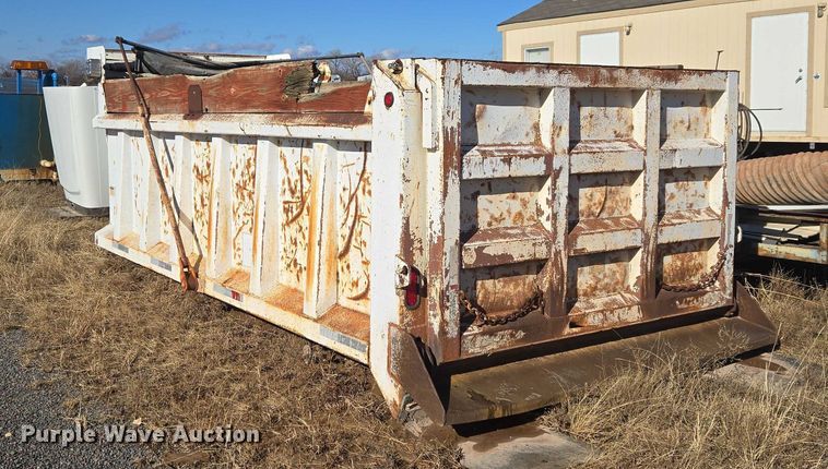 image for item ET1135 McClain Galion 502F dump bed