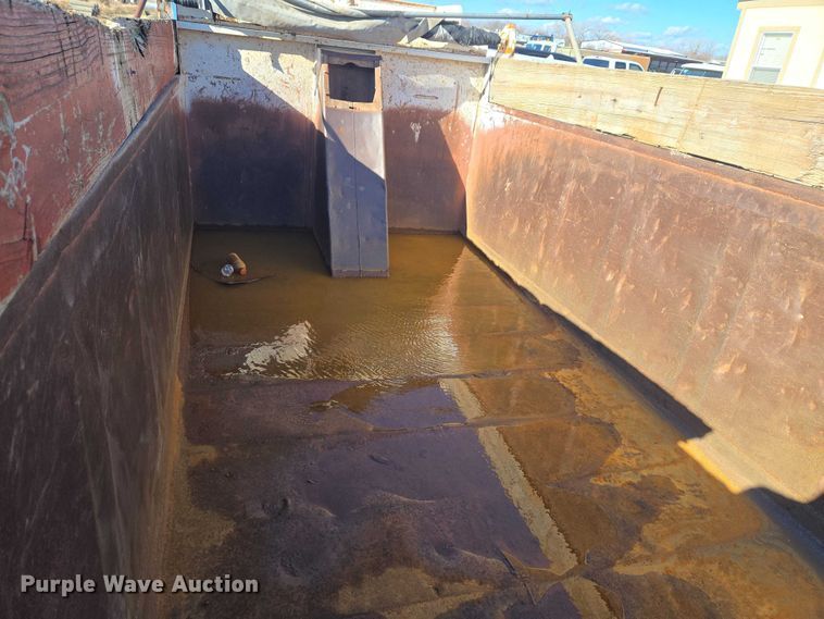 image for item ET1135 McClain Galion 502F dump bed