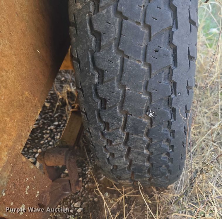 image for item ET1138 Shop built utility trailer