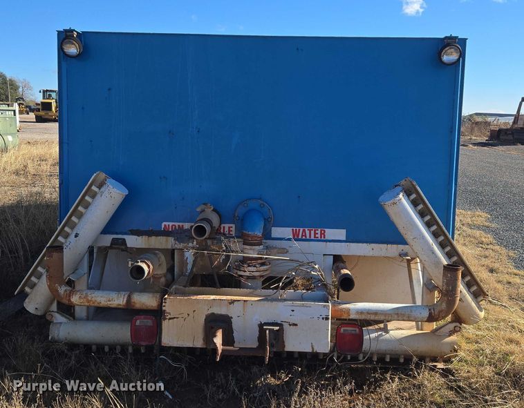 image for item ET1139 Tank bed