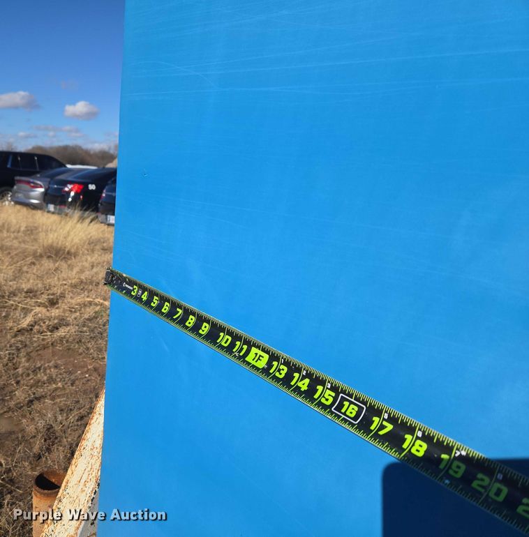 image for item ET1139 Tank bed