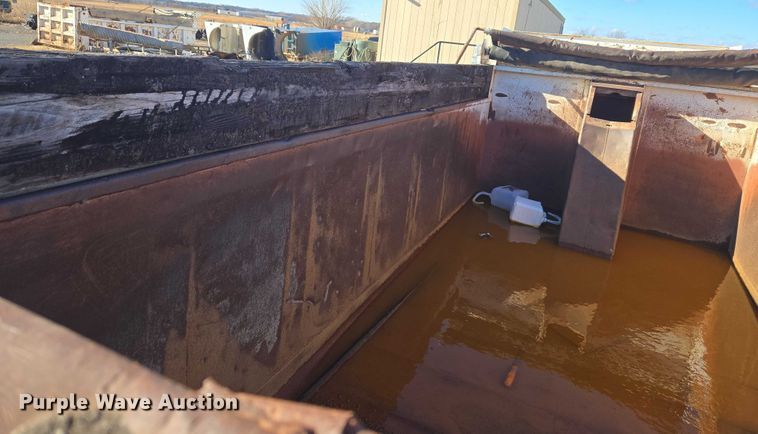 image for item ET1146 McClain Galion 502F dump bed