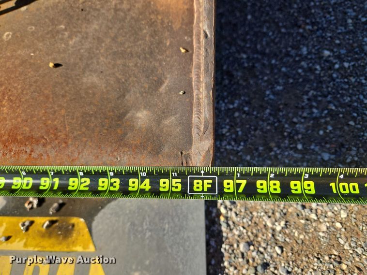 image for item ET1146 McClain Galion 502F dump bed