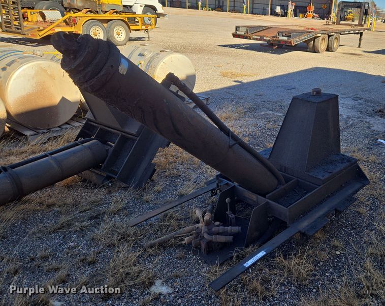 image for item ET1148 Commercial Hydraulics dump bed ram