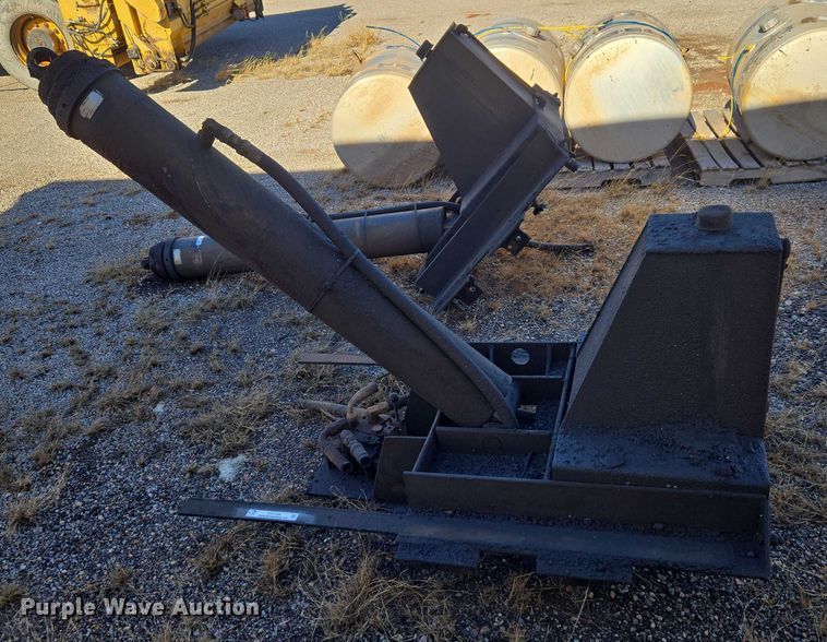 image for item ET1148 Commercial Hydraulics dump bed ram