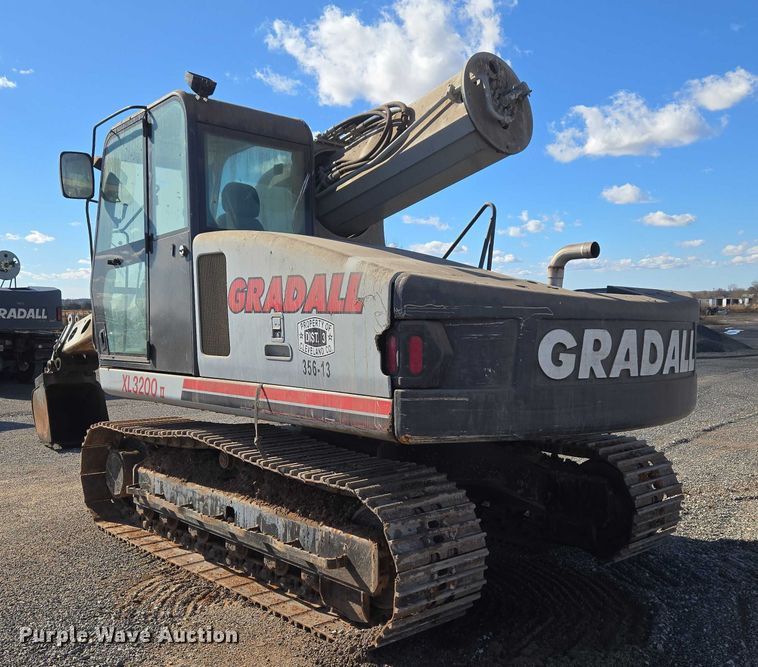 image for item ET1149 Gradall XL3200 II excavator