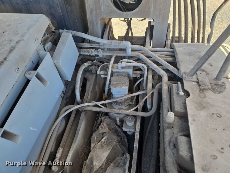 image for item ET1149 Gradall XL3200 II excavator