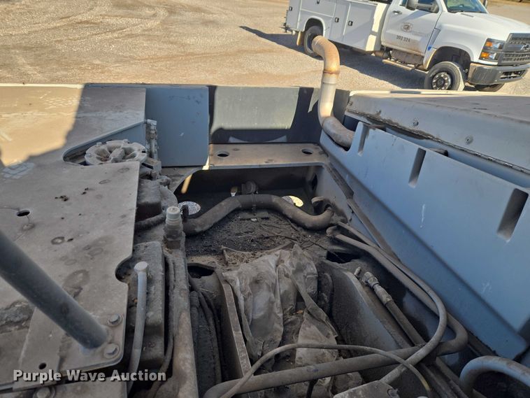 image for item ET1149 Gradall XL3200 II excavator