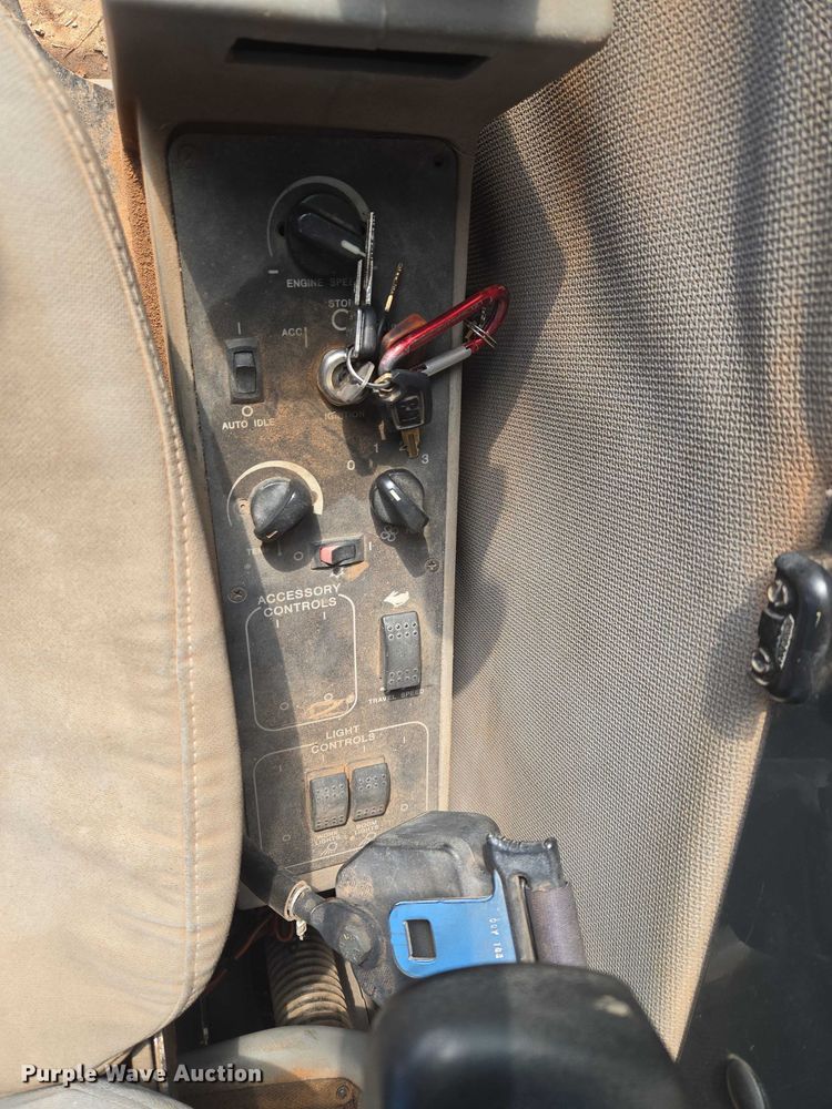 image for item ET1149 Gradall XL3200 II excavator