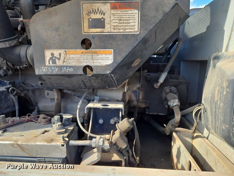 image for item ET1149 Gradall XL3200 II excavator