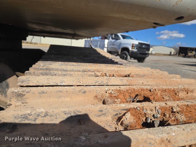 image for item ET1149 Gradall XL3200 II excavator