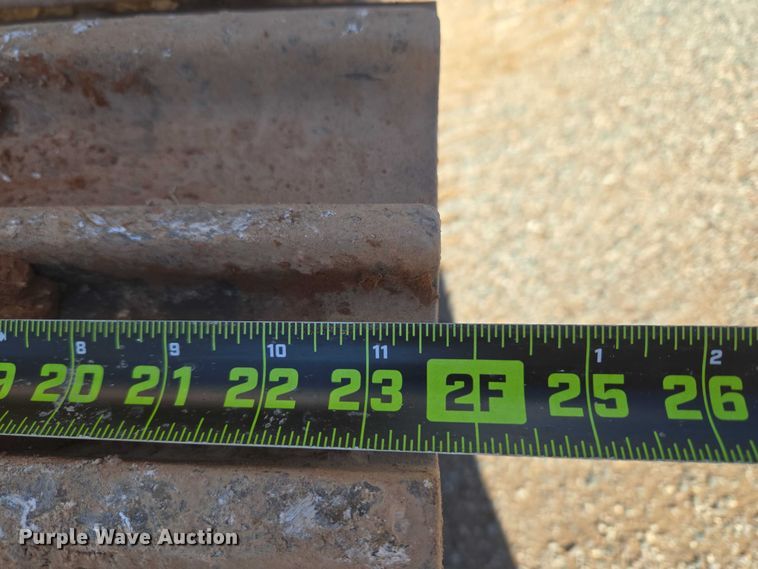 image for item ET1149 Gradall XL3200 II excavator