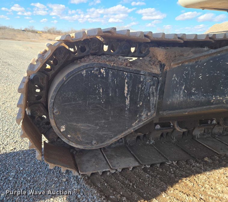 image for item ET1149 Gradall XL3200 II excavator