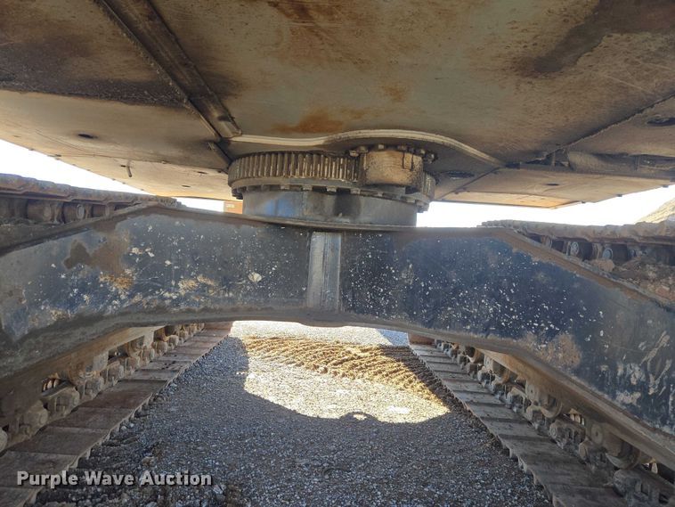 image for item ET1149 Gradall XL3200 II excavator