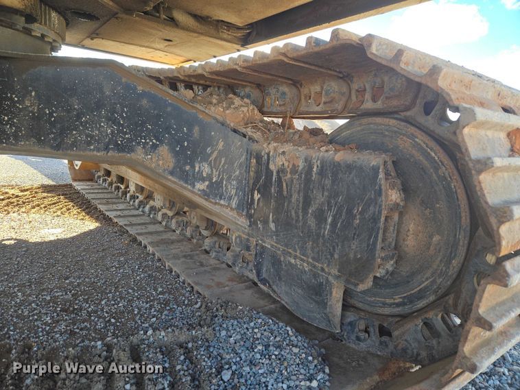 image for item ET1149 Gradall XL3200 II excavator