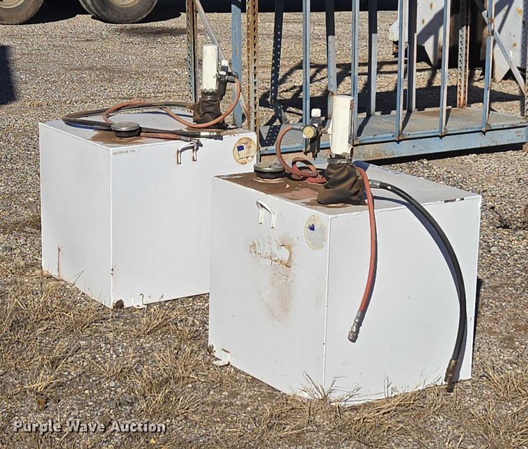 image for item ET1151 (2) oil tanks