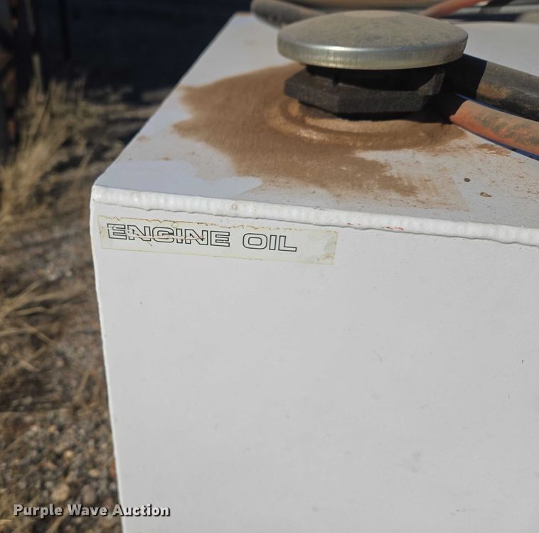 image for item ET1151 (2) oil tanks