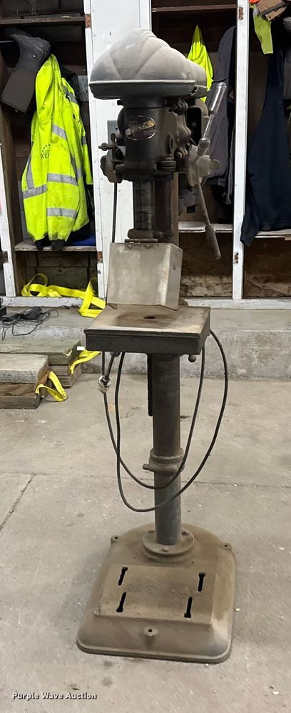 image for item ET4063 Delta drill press