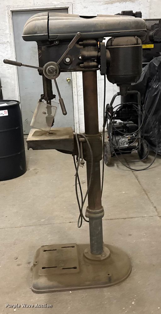 image for item ET4063 Delta drill press