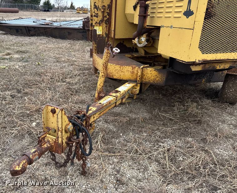 image for item ET4067 Vermeer 1250 Wood chipper