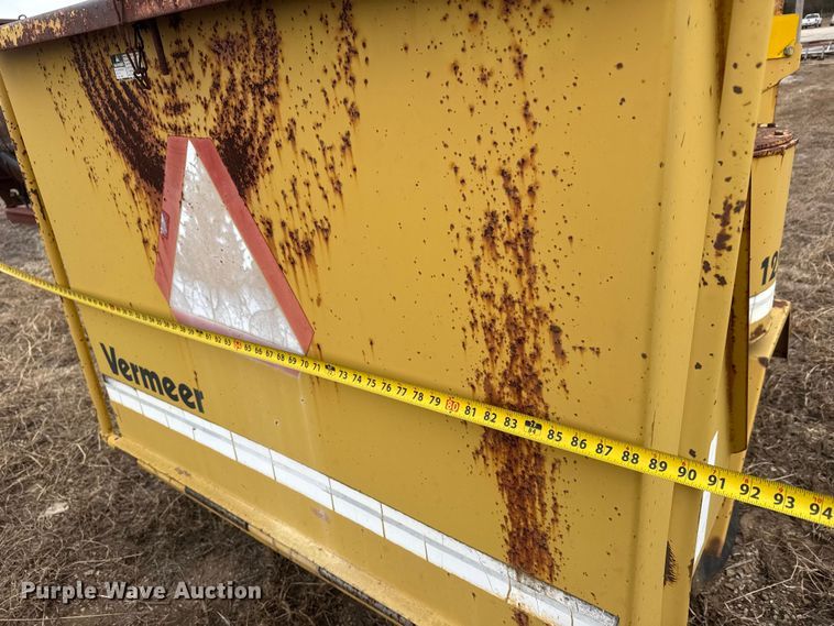 image for item ET4067 Vermeer 1250 Wood chipper