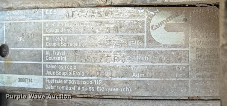 image for item ET4068 1990 International 8300 semi truck