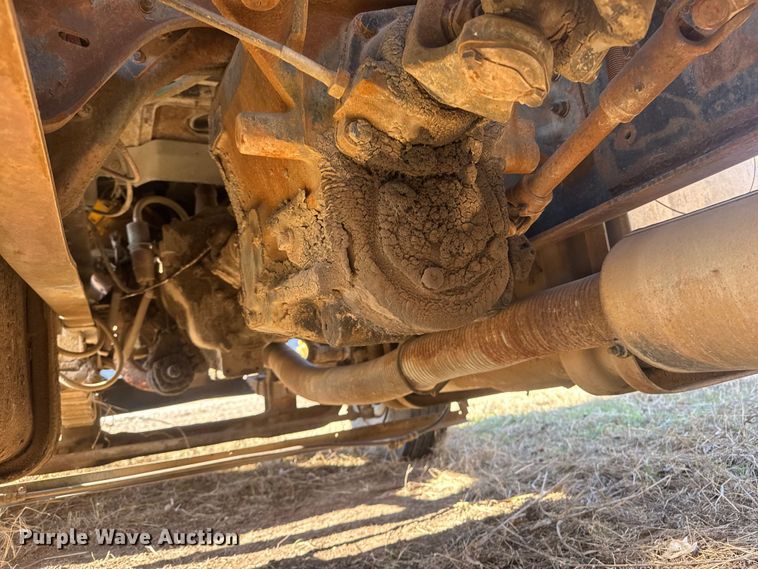 image for item ET4070 1978 Ford 8000 semi truck