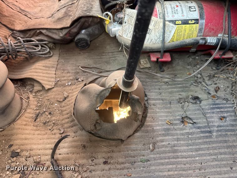 image for item ET4070 1978 Ford 8000 semi truck