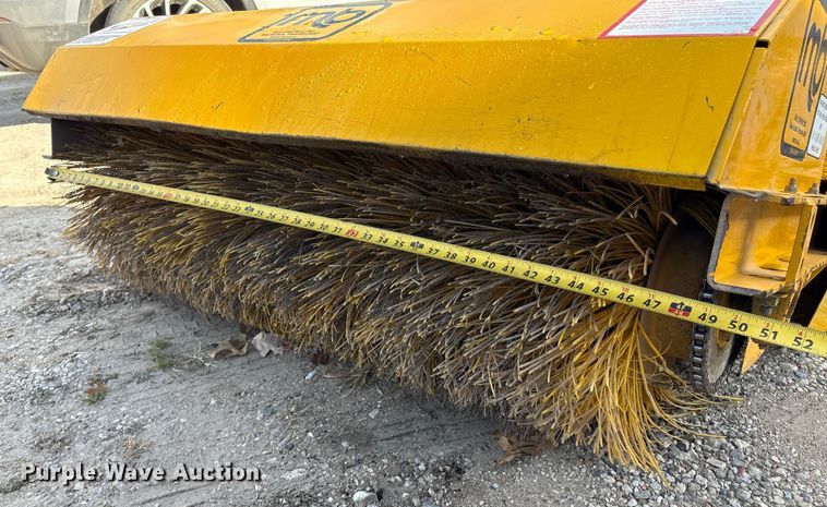 image for item ET4075 M-B Company Inc. MLT broom