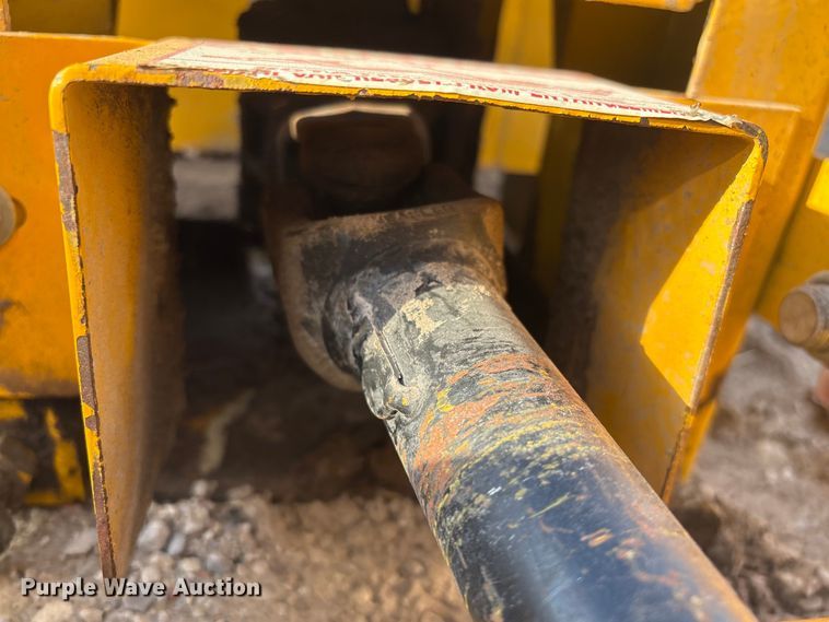 image for item ET4075 M-B Company Inc. MLT broom