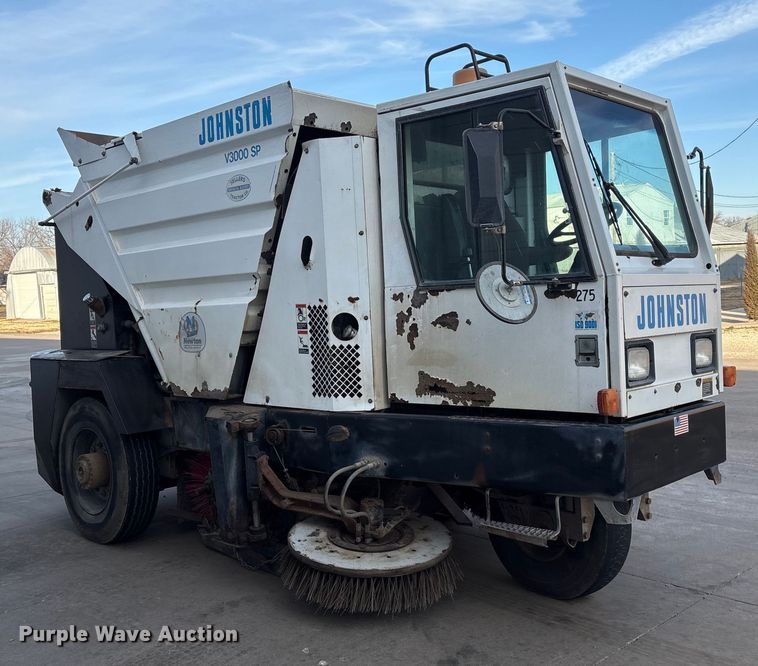 image for item ET4076 1995 Johnston V3000 SP sweeper